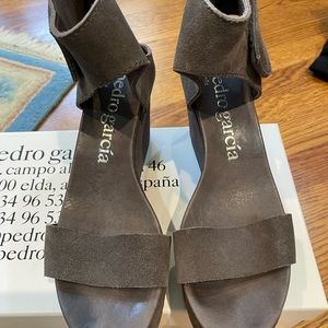 Pedro Garcia wedges nubuck/suede gray